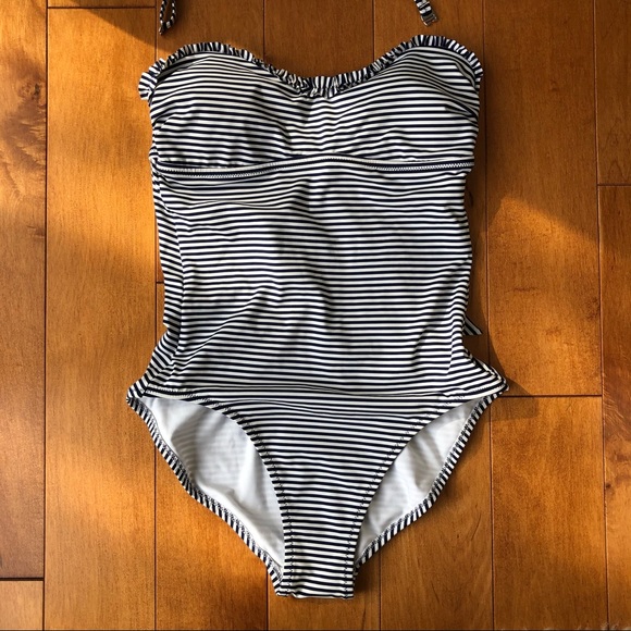 Lands' End Other - Land’s End Canvas Strapless Onepiece Swimsuit